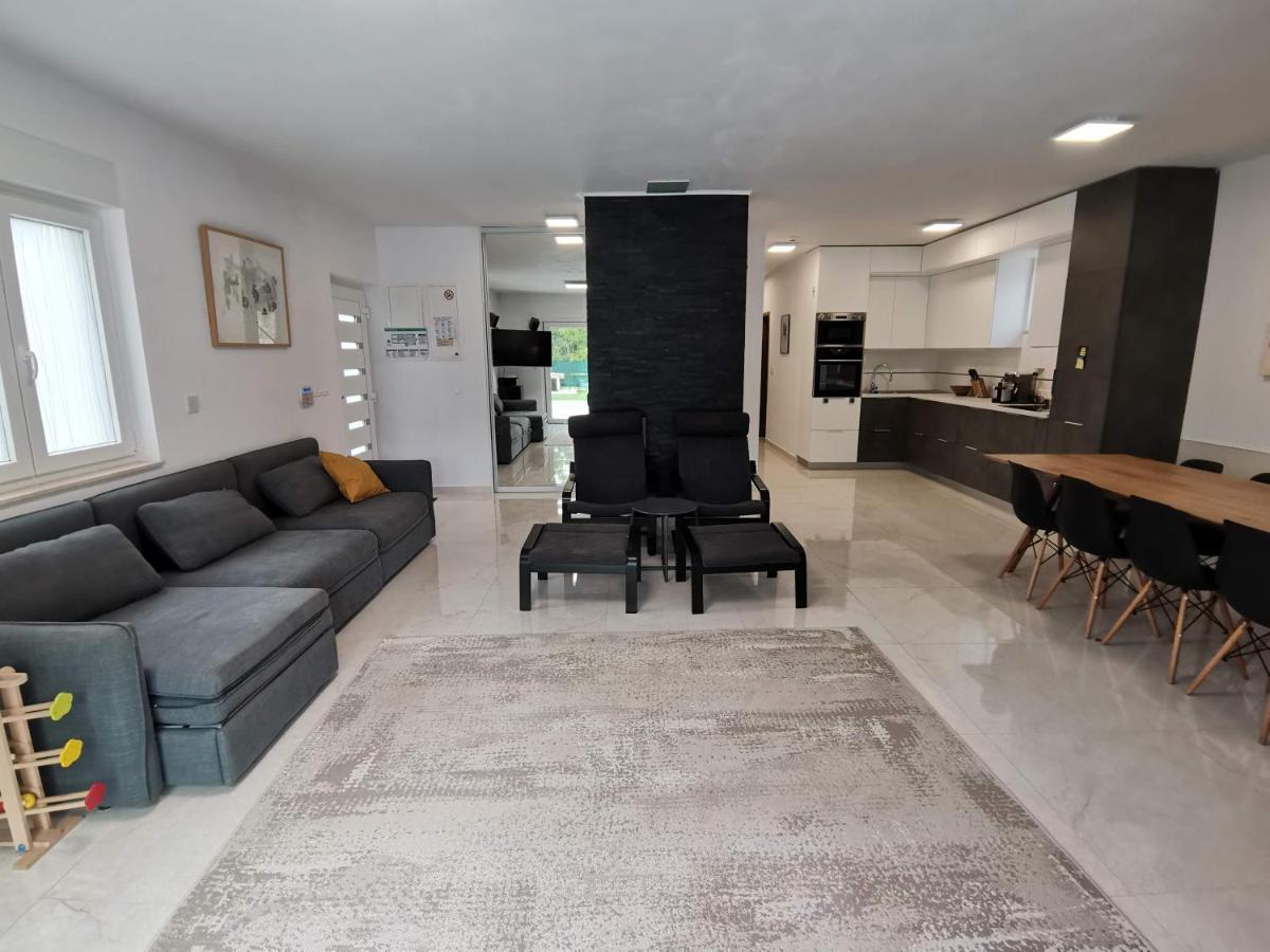 Villa Oliva Umag Exteriör bild